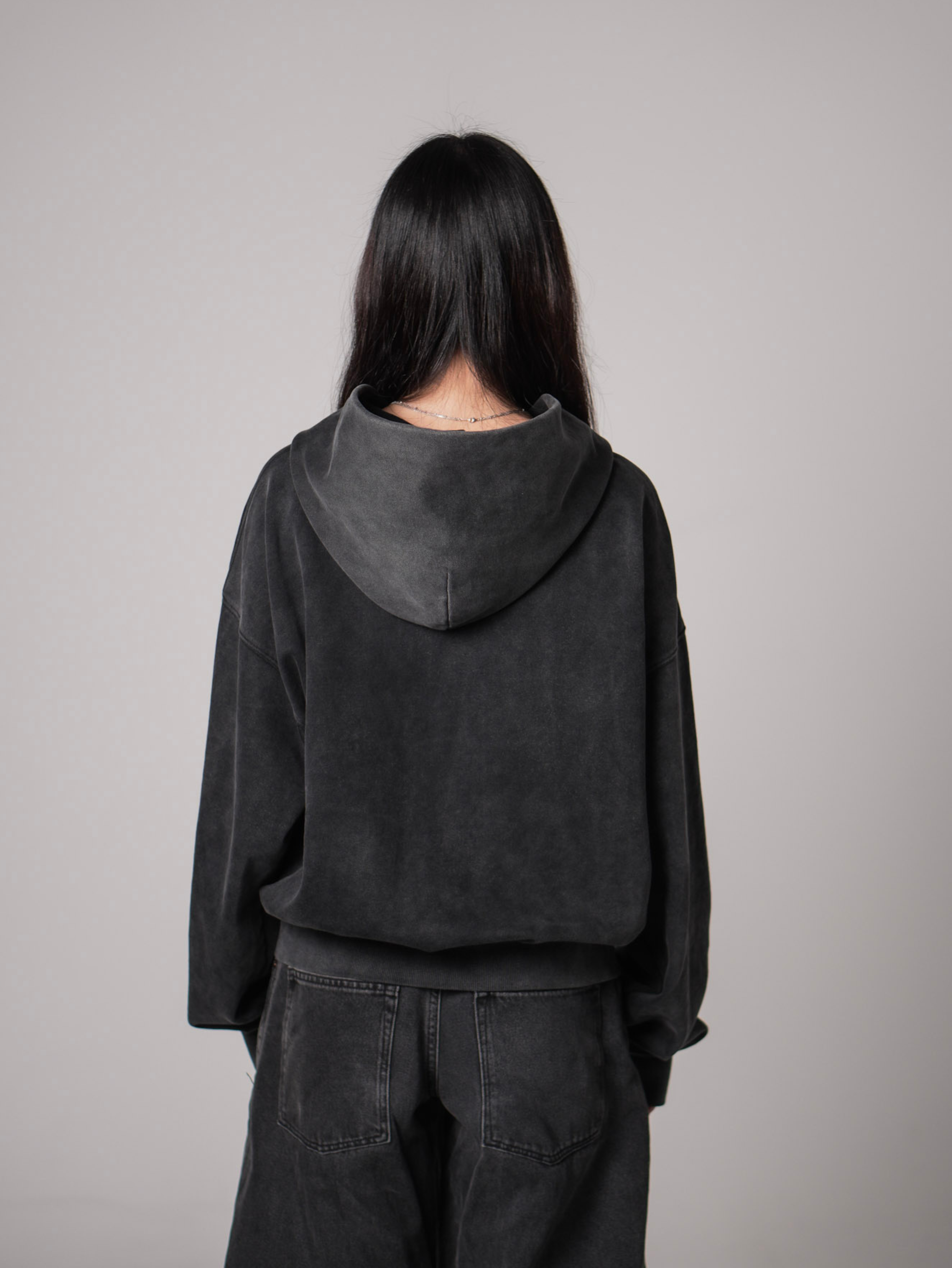 ZIP-UP HOODIE - CHARCOAL