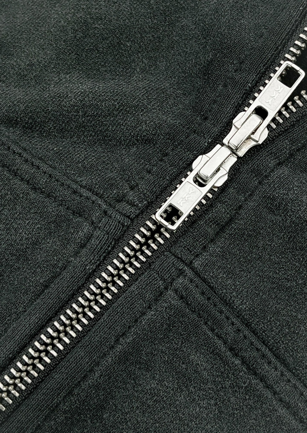 V.1 ZIP-UP - VINTAGE BLACK
